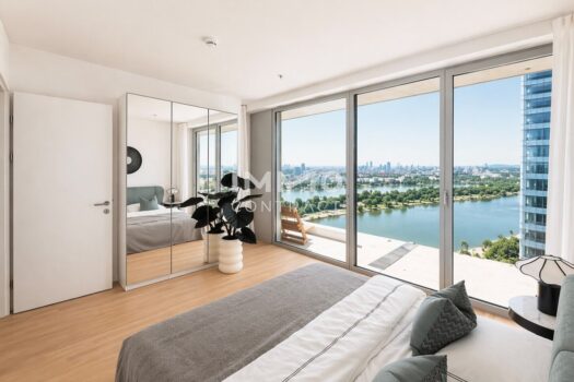 36piyXRQZyDT9aBah4lPDA