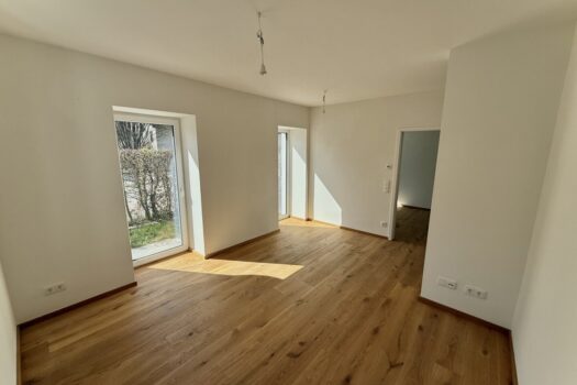 3DT6AG2fLU0YEs5fHPCp5w