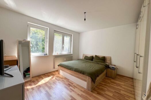 3kPGT7j0HJ7phQq7dvSD8e