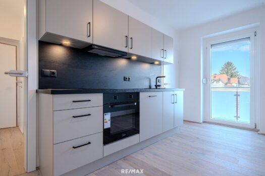 3wIazF9jqrtqzfwYdJFrFQ