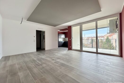 4CSr9YhPgUd1ENCcvEeDRz