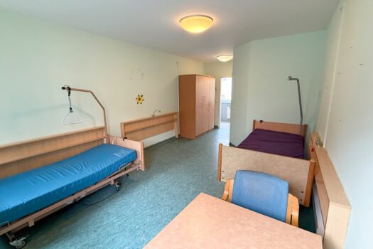 4DPyycLkoLjkFEWWBHYuaA