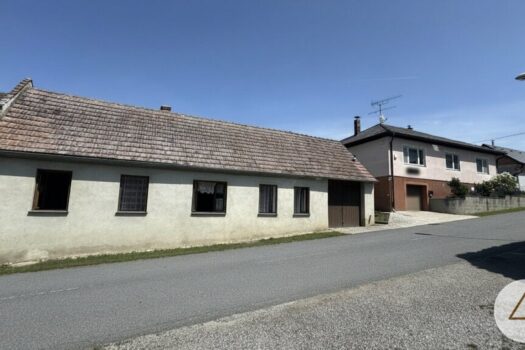 4KCBTYis2xdDELTPF9ESXX