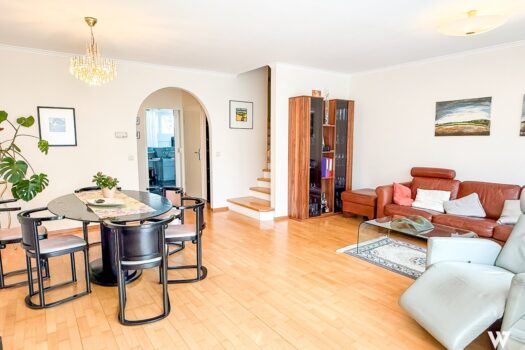 4NGKzToDb1AFmUtO8RBPpw