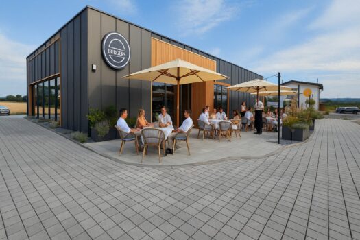 4QW3zZotx8RcY9UKo07Yt1