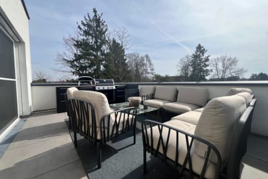 4cxVNcFlbaLEkwU45HdrA1