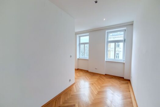 4hR7BhOef8MUrojJb28PpL