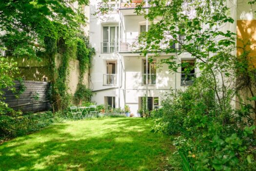 4kNcajDQvaasj0DGLFKcFr