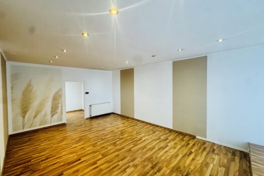 Zentral. Sichtbar. Erfolgreich. – Geschäftslokal im Erdgeschoss 4la2WFqJRJ0hkJHxu4yWOg