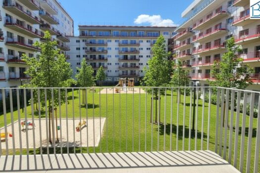 Top Erstbezug - ruhige Innenhoflage 4rMS4gahKzajQxHHyntndX