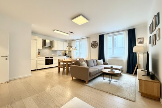 4uamKl6wpTeRsQv8yVVowb