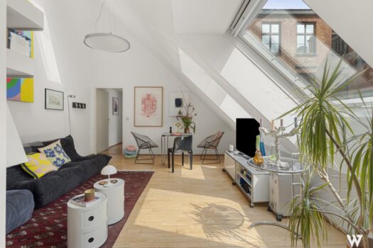 4vuINQNs8PdeFbBAsD1aZh