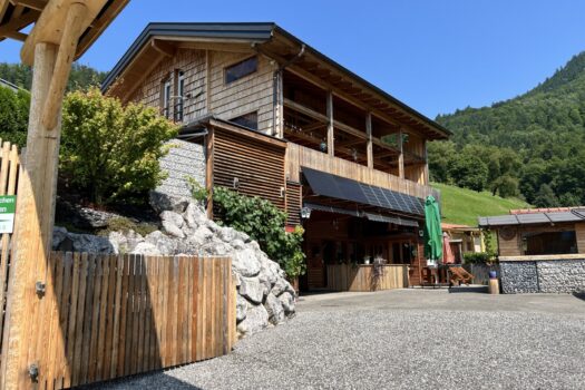 5IPwcaqjdHvg5hTxyJz08a