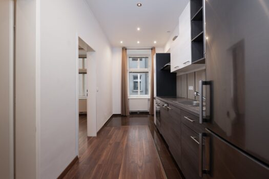 5J8g5Z6FgdtLQKJBBtKufo