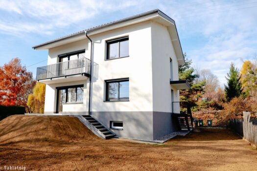 5JEMdea63lCAItZJbB50r0