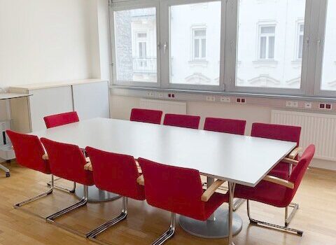 5KSFuPF2yoteOIiESoixvy 1