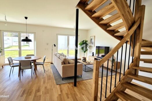 Wohnzimmer KI-möbliert