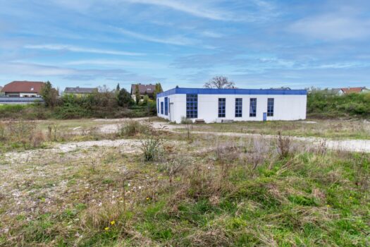 1.000 m² Lagerhalle + bis zu 6.000 m² Freifläche in Ennsdorf