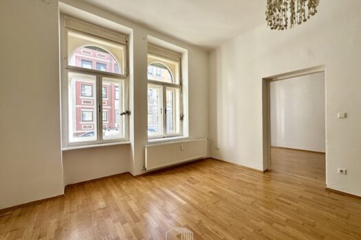 5nFcPke4uZYM04XP8siHlL 1