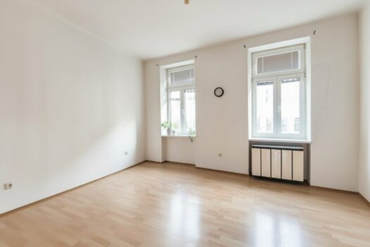 3-Zimmer-Wohnung mit Loggia – Viel Potenzial in Toplage des 5. Bezirks 5tBDmsJO1sM2SbQRyqdZKI