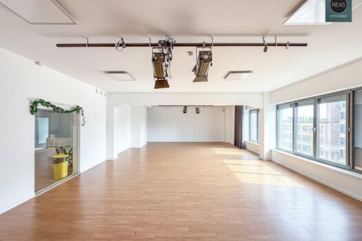 6AuIdvkkQHHCwDfjz3Nk89