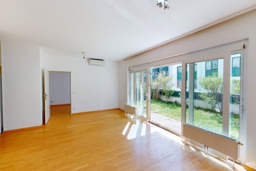 6AviC12VThlZ0psclonFG2