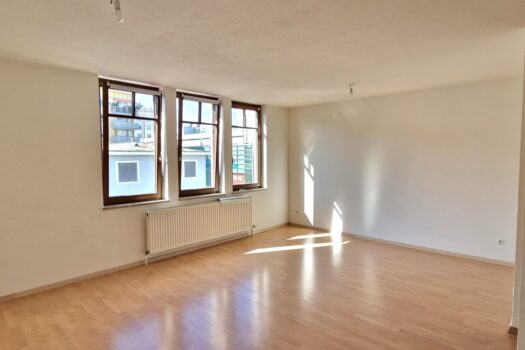 6JMzPBYISTA5McS0EpztPX