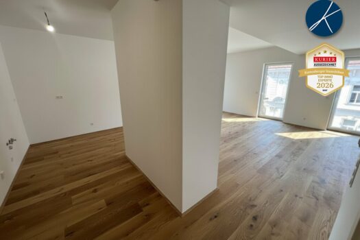 Wohnzimmer und Küche, kreisförmig begehbar