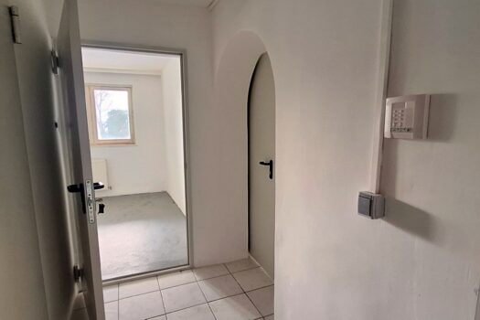 Freundliche, einladende Räume mit Sprechanlage