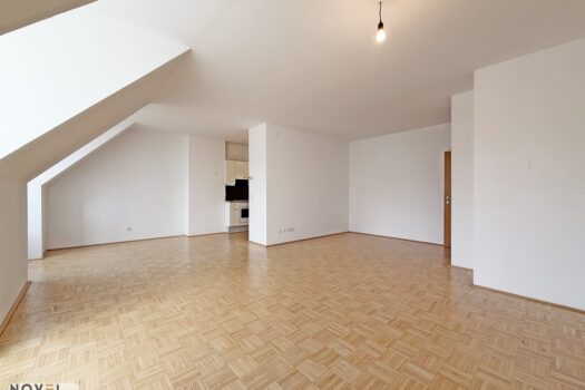 6yaoqeep61iqMdt9QlypOg