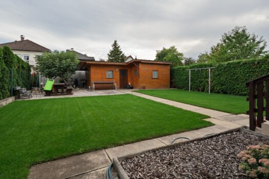 Neuwertiges Haus in Ruhelage! *Smarthome *Hochwertig ausgestattet *TOP Lage Garten - Gartenhütte