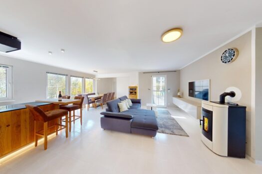 7hvSKGwdpV2SLE1AaGuHsm