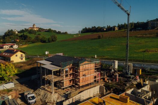 DWcPeRSJTFH1ywyq4RlqZ