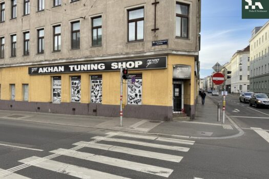 FVtz4QTHuv6S8pa2jUky6 1