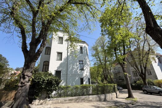 HBrN89TQ4ymLNMcmcplVO