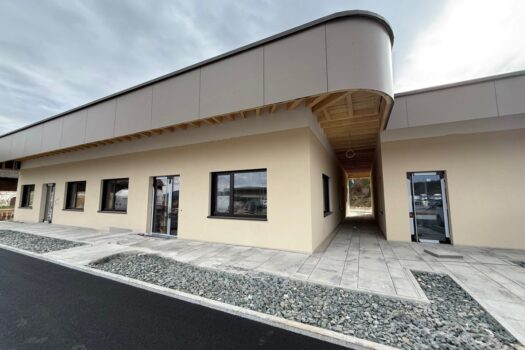 P8Uk6e4Jy7zhalC6mBWwj