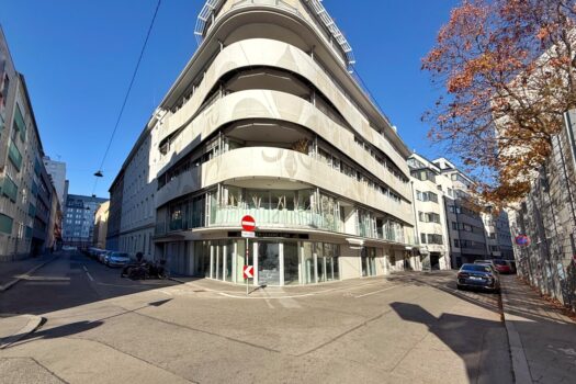 Yz2YsyFHqE5jrkKxyWQo7