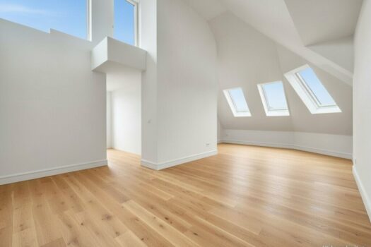 ZbCR2MGNIjQQPTj9pGsyx 1