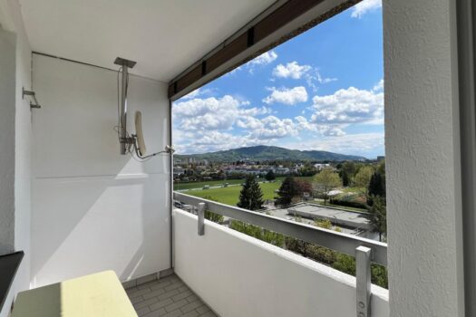 Zr54b5uGik53jmP8tdT5z