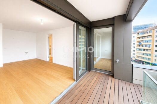 hZqBLlQwqAWW5YhIIq1if