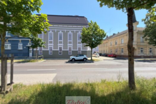 hyvNS4c9D87vURx2ErOzn