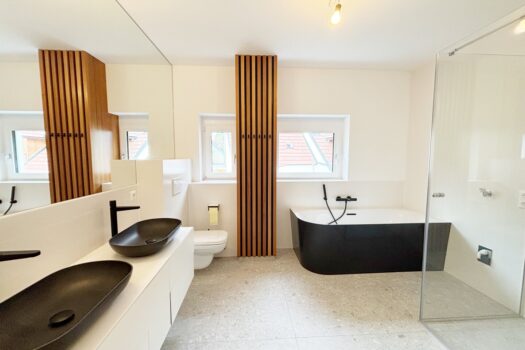 tgJi8meu8DDZIZt3R5WTA