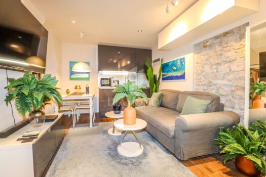 1777899343 rovinj flat for rental 1 of 14