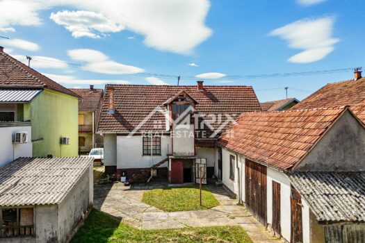 1758277644 vinkovci kuca s garazom i dvoristem u mirnom dijelu 2