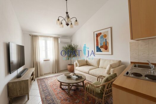 1780392541 staged living room j57a2v 1