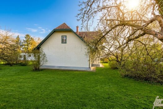 über 2.000m² Traum-Garten