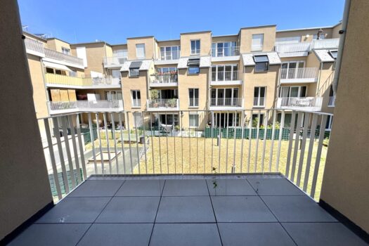 GhXbWVnmoXUDB9r3KnJRzT
