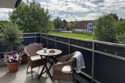 Südost Terrasse mit KI gen. Einrichtung