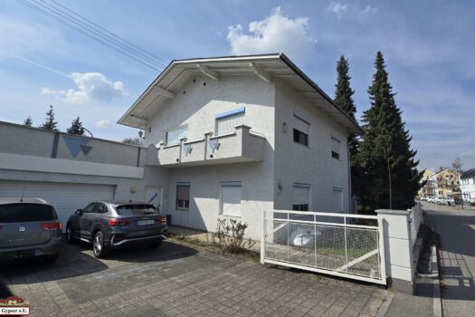 Einfamilienhaus in zentraler Ruhelage Ihr neues Zuhause ! Qzdcc9LGtQfzQzNb5moDD1