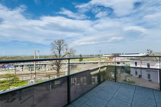 Exklusive Dachgeschoßwohnung in Deutsch-Wagram - Erstbezug mit Balkon & Terrasse - PROVISION BEZAHLT DER ABGEBER Terrasse